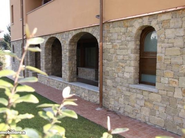 Trilocale in Vendita a Seveso, 115 m²