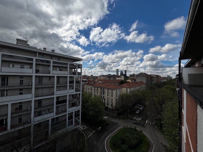 Monolocale in Affitto a Milano, 1'000€, 47 m²