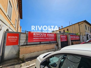 Casa Indipendente in Vendita a Orbetello, 7'200'000€, 9000 m², con Box