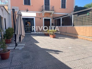 Immobile commerciale in Affitto a Roma, 1'190&euro;, 67 m²