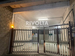 Box in Vendita a Roma, 30'000€, 24 m²