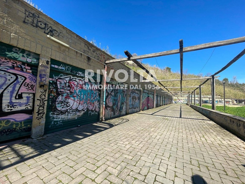 Box in Vendita a Roma, 48'000€, 15 m²