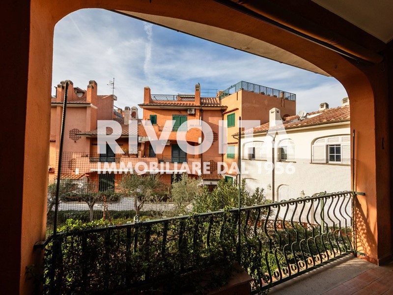 Appartamento in Vendita a Monte Argentario, 299'000€, 74 m²