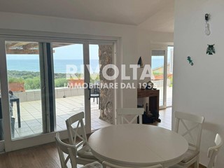 Villa in Affitto a Orbetello, 8'000€, 140 m²
