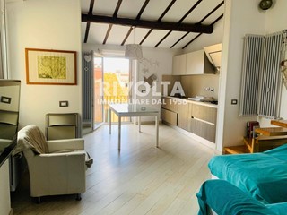 Trilocale in Affitto a Orbetello, 850€, 65 m²