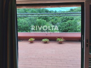 Attico in Affitto a Monte Argentario, 2'700€, 91 m²