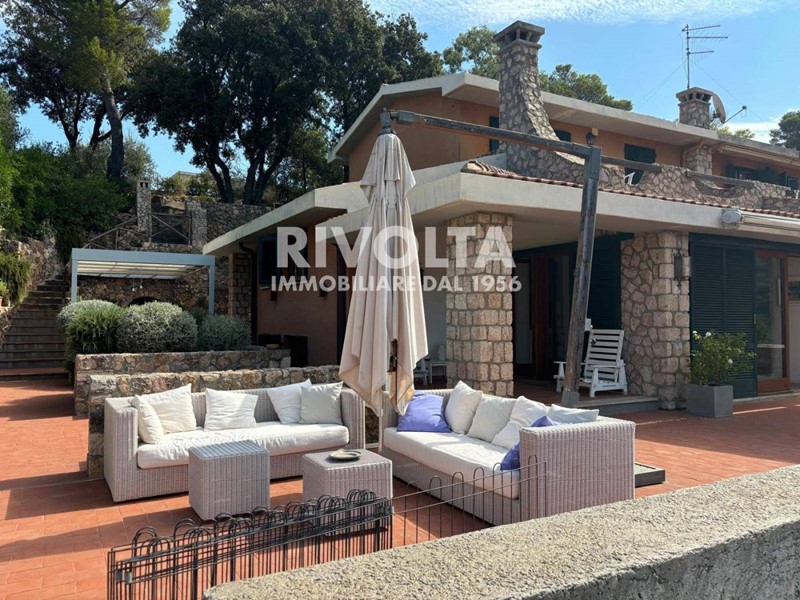 Villa in Vendita a Monte Argentario, 1'380'000€, 310 m²