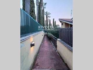 Villetta a schiera in Vendita a Roma, 350'000€, 120 m²