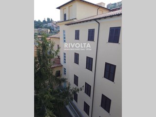 Casa Indipendente in Vendita a Rocca di Papa, 1'100'000€, 2439 m²
