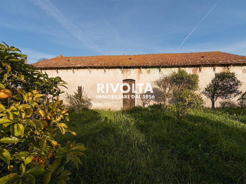 Rustico in Vendita a Alghero, 259'000€, 200 m²