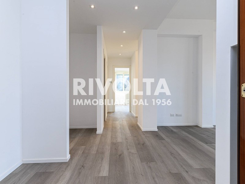Quadrilocale in Vendita a Roma, 348'000€, 110 m²