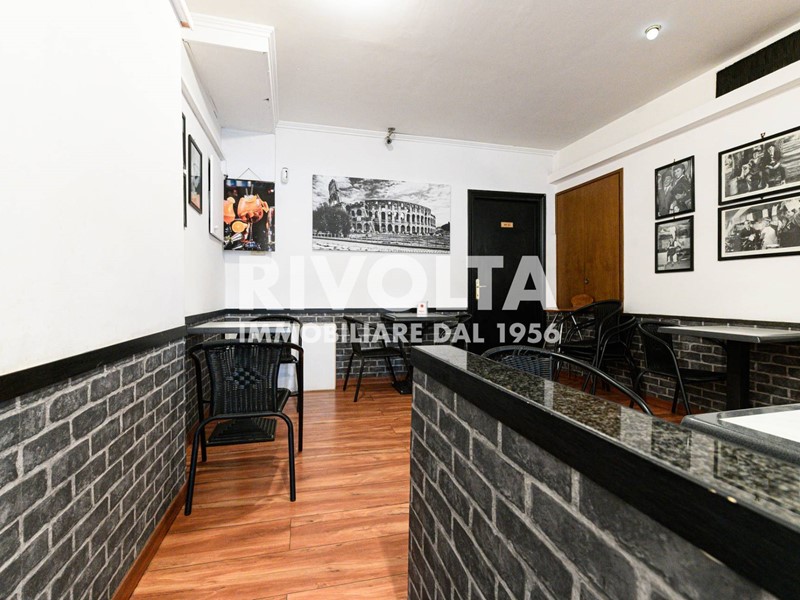 Attività commerciale in Vendita a Roma, 160'000€, 115 m²