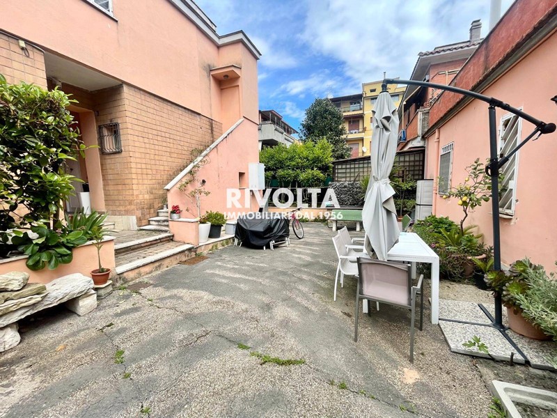 Monolocale in Vendita a Roma, 98'000€, 35 m²