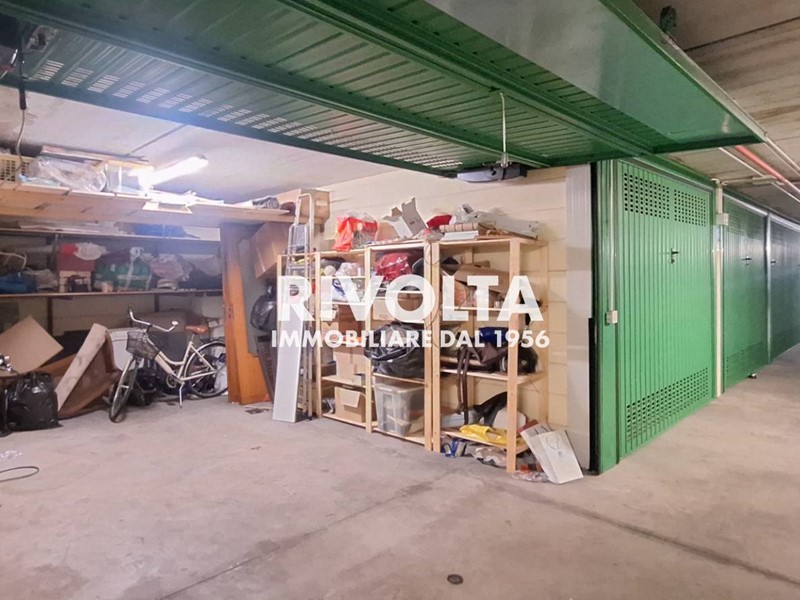 Box in Vendita a Roma, 51'000€, 21 m²