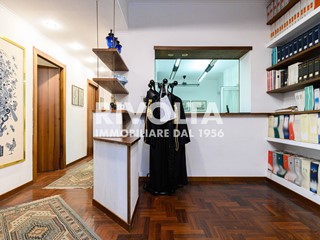 Quadrilocale in Vendita a Roma, 435'000€, 120 m²