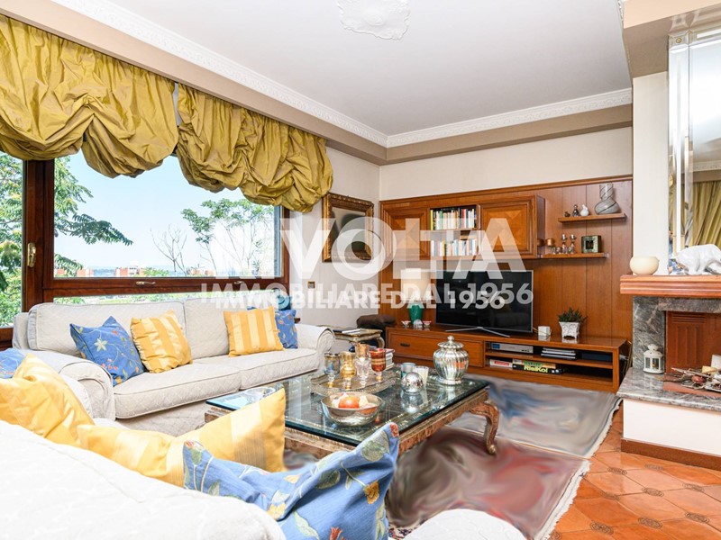 Appartamento in Vendita a Roma, 1'090'000€, 210 m²