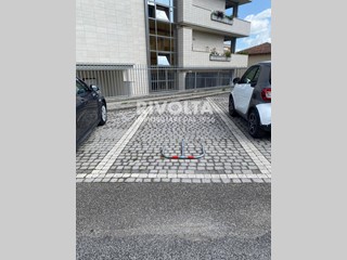 Box in Vendita a Roma, 7'000€, 18 m²