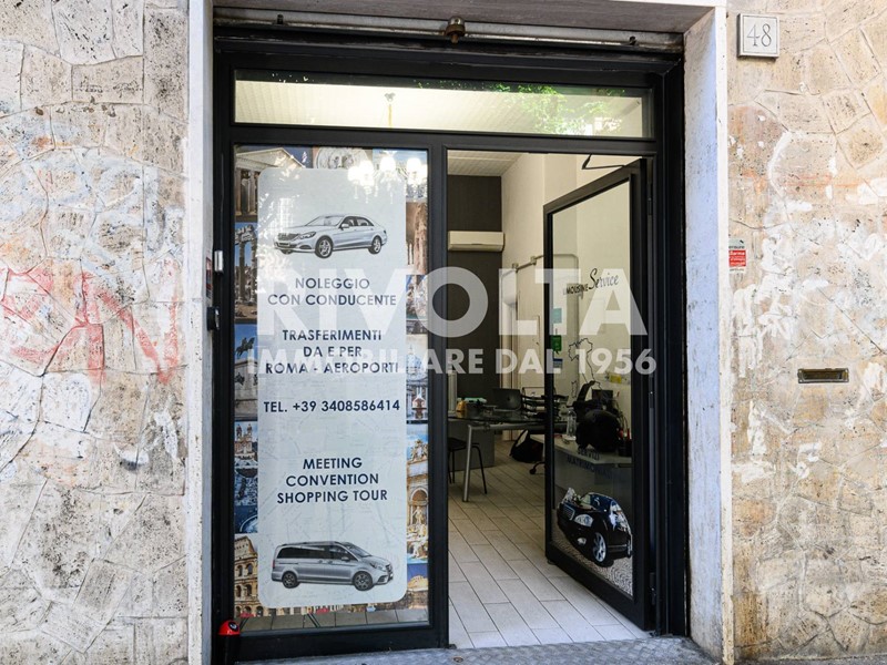 Immobile commerciale in Vendita a Roma, 130'000€, 40 m²