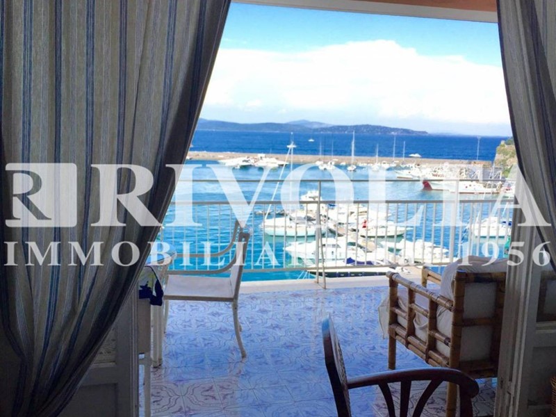 Appartamento in Affitto a Monte Argentario, 10'800€, 140 m²