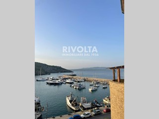 Appartamento in Affitto a Monte Argentario, 3'000€, 160 m²