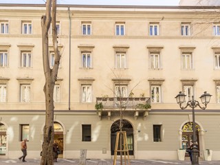 Immobile commerciale in Vendita a Trieste, 520'000€, 135 m²