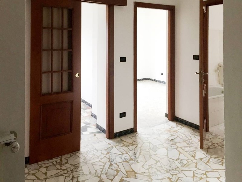 Quadrilocale in Vendita a Cairo Montenotte, 115'000€, 95 m²