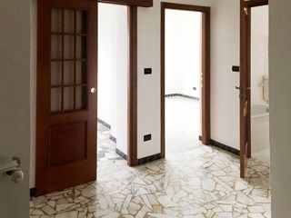 Quadrilocale in Vendita a Cairo Montenotte, 115'000€, 95 m²