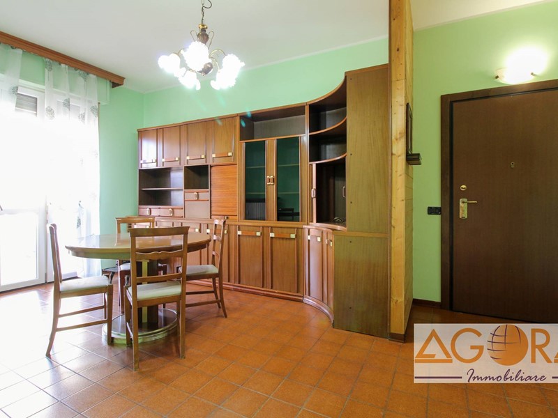 Quadrilocale in Vendita a Tortona, 75'000€, 81 m²