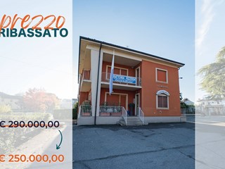 Casa Indipendente in Vendita a Manerbio, 250'000€, 575 m²