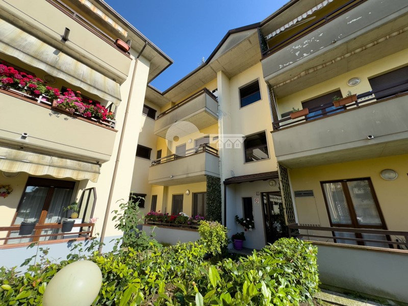 Trilocale in Vendita a Ghedi, 98'000€, 82 m²