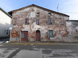 Rustico in Vendita a Pralboino, 39'000€, 277 m²