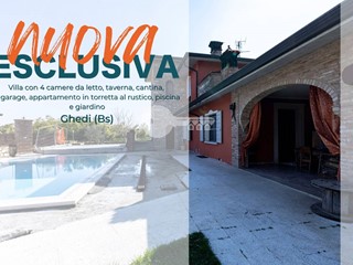 Villa in Vendita a Ghedi, 549'000€, 475 m²