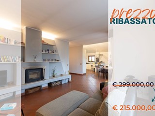 Quadrilocale in Vendita a Ghedi, 215'000€, 215 m²