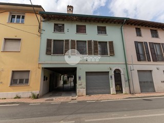 Trilocale in Vendita a Pavone del Mella, 82'000€, 70 m²