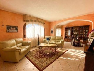 Villa in Vendita a Budoni, 360'000€, 230 m²