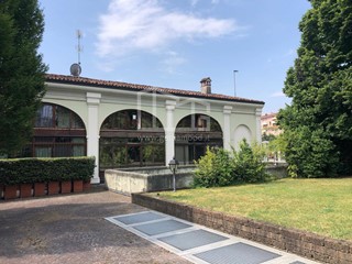 Ufficio in Vendita a Brescia, 325'000€, 94 m²