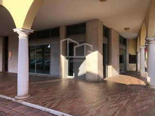 Ufficio in Vendita a Ghedi, 105'000€, 100 m²