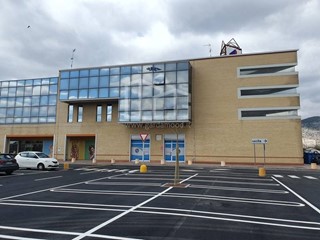 Immobile commerciale in Vendita a Mazzano, 160 m²