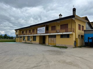 Capannone in Vendita a Santa Giustina, 840'000€, 1200 m²