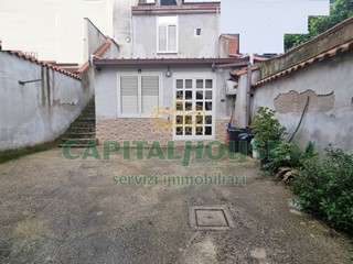Casa Indipendente in Vendita a Macerata Campania, 59'000€, 95 m²
