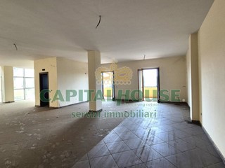 Ufficio in Vendita a Portico di Caserta, 149'675€, 135 m²