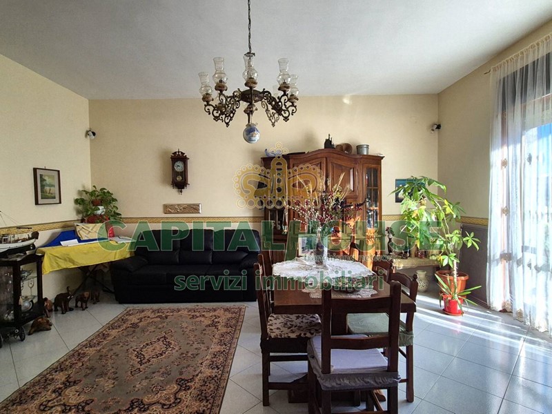 Trilocale in Vendita a Portico di Caserta, 135'000€, 115 m²