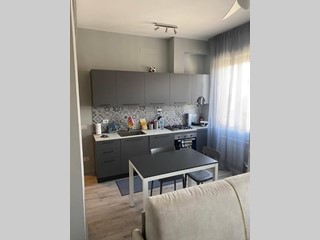 Bilocale in Affitto a Firenze, 1'300€, 42 m²