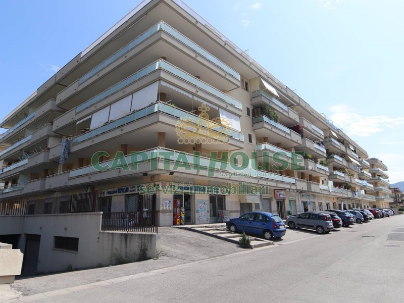 Attico in Vendita a San Nicola la Strada, 260'000€, 154 m²