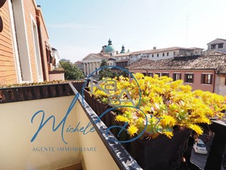 Appartamento in Vendita a Treviso, 480'000€, 170 m²