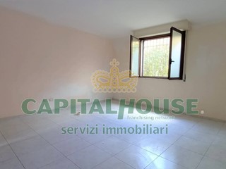 Casa Semi Indipendente in Affitto a Capua, 200€, 30 m²