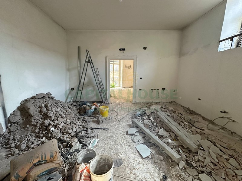 Trilocale in Vendita a Capua, 73'000€, 130 m²