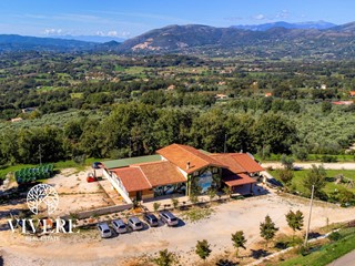 Attività commerciale in Vendita a San Donato Val di Comino, 3'300'000€, 1500 m²