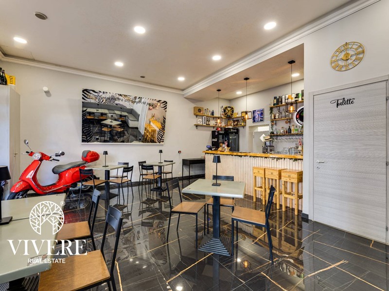 Attività commerciale in Vendita a Roma, 49'000&euro;, 88 m²