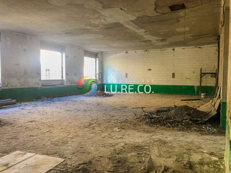 Appartamento in Vendita a Cesano Maderno, 1'150'000€, 2000 m²